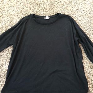 NEVER WORN plain black tee